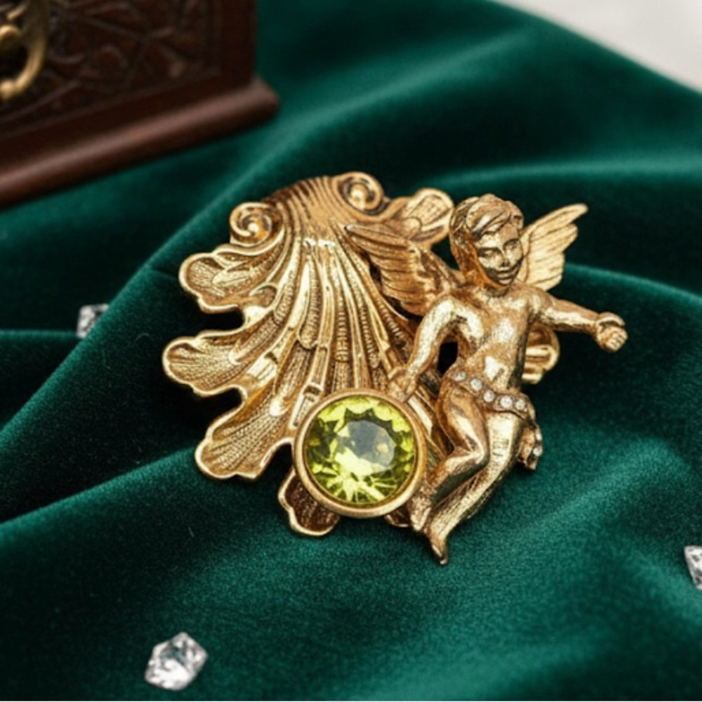 Vintage Cherub & Seashell Statement Brooch Pin